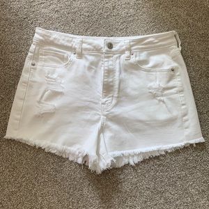 American Eagle High-Waisted Mom Short